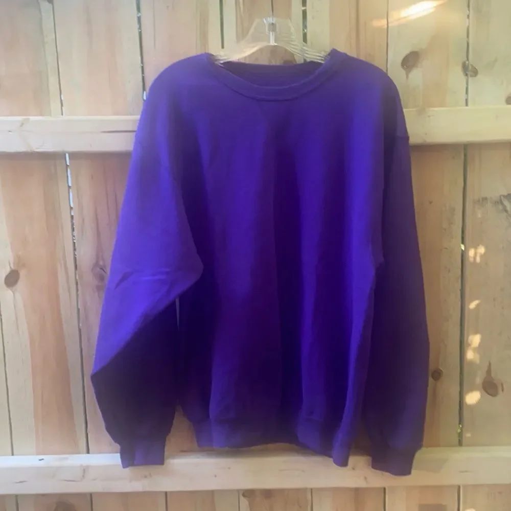 Fruit of the loom purple sweatshirt sz. L